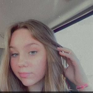 Meet your Posher, Gabrielle